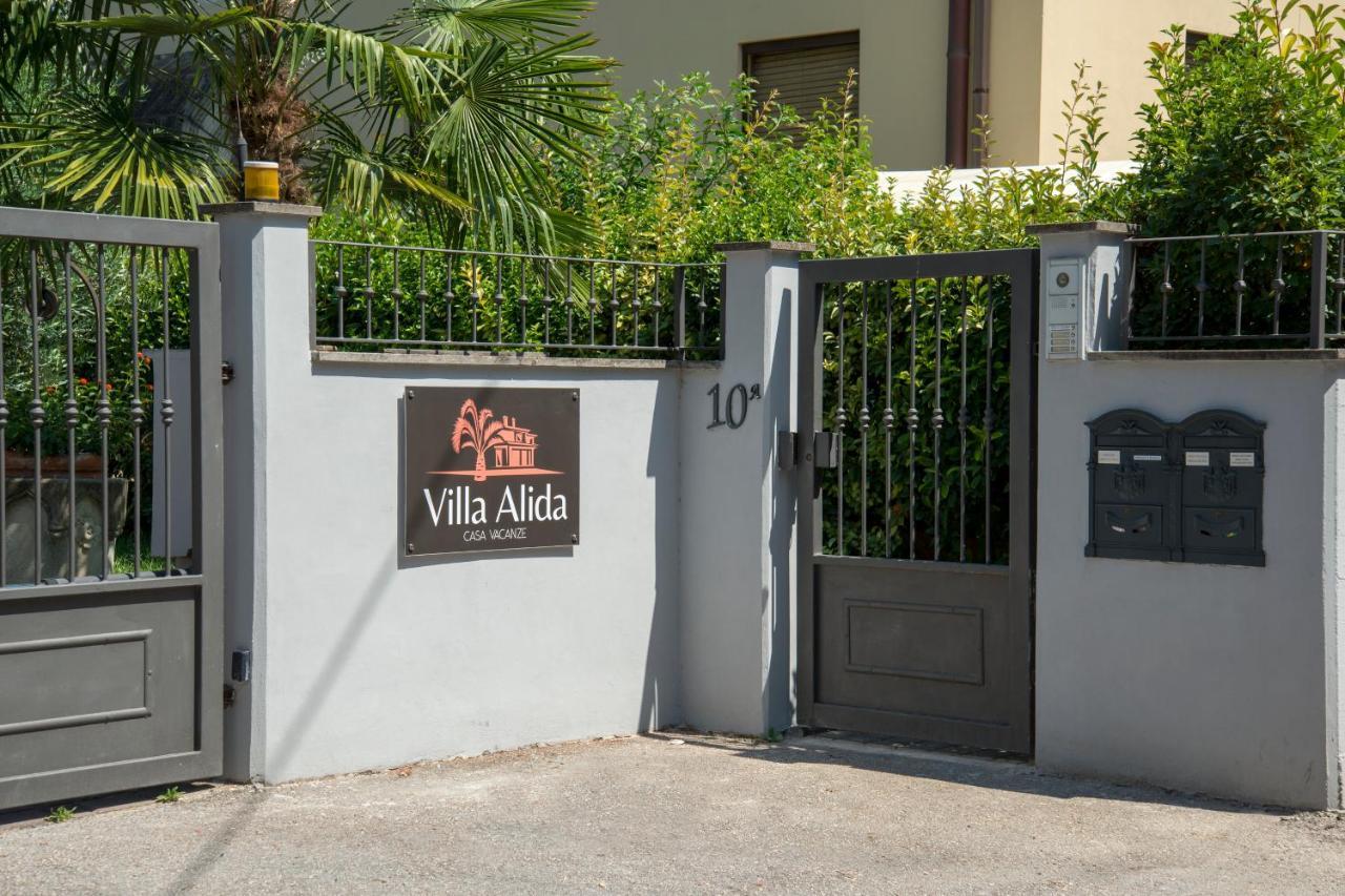 Villa Alida Casa Vacanze โฟลีโญ ภายนอก รูปภาพ